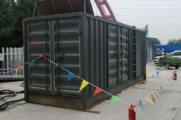 鄄城发电机租赁空气滤清器多久更换一次？